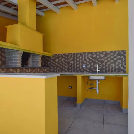 In Apartment Laureana Cilento